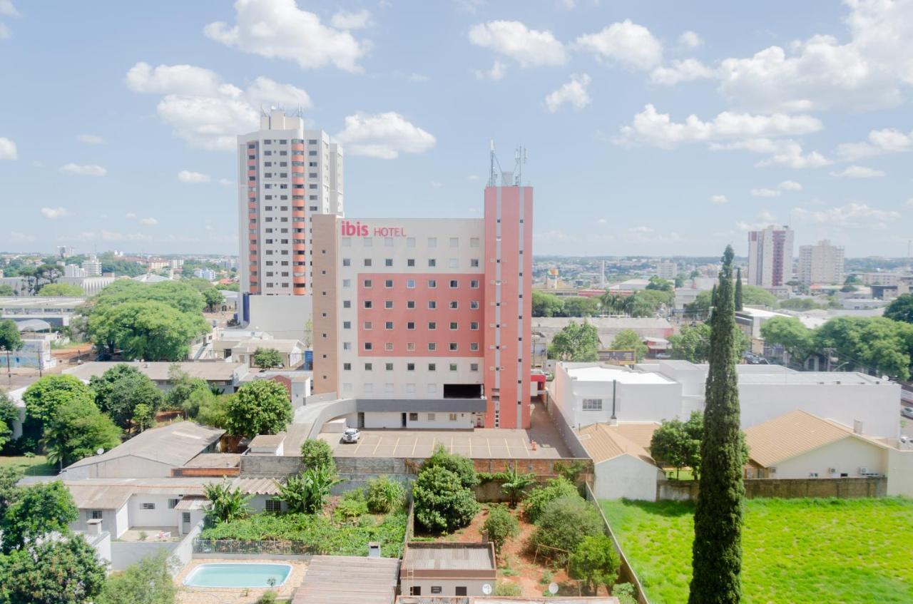 No Centro De Cascavel, Atras Do Ibis, Confortavel E Bom Gosto Каскавел Экстерьер фото